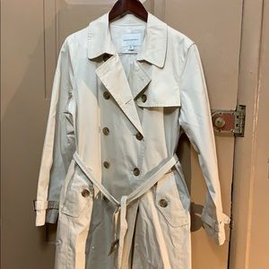Banana Republic Trench coat lightweight